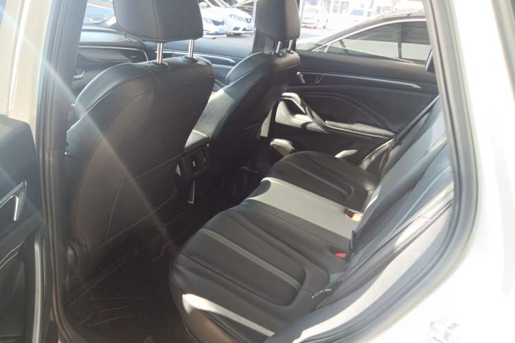 Used Bestune T55 2021 1.5T Automatic Enjoyment · Luxury Edition Interior 4