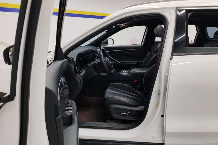 Used Bestune T55 2021 1.5T Automatic Enjoyment & Premium Edition Left Front Seat