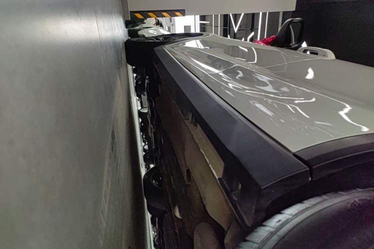 Used Bestune T55 2021 1.5T Automatic Joyful·Prestige Edition Left Side Sill