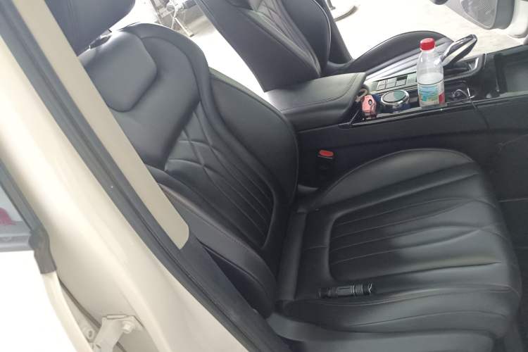 Used Bestune T55 2021 1.5T Automatic Joyful·Prestige Edition Right Front Seat