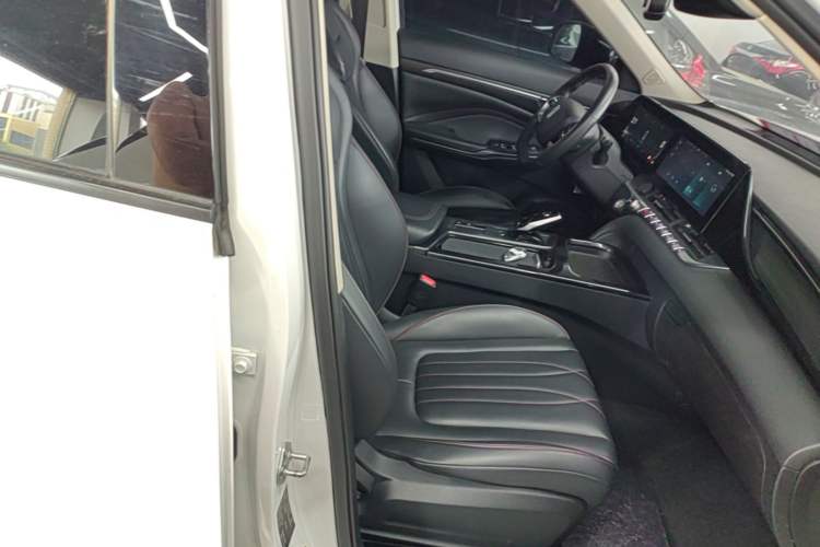 Used Bestune T55 2021 1.5T Automatic Joyful·Prestige Edition Right Front Seat