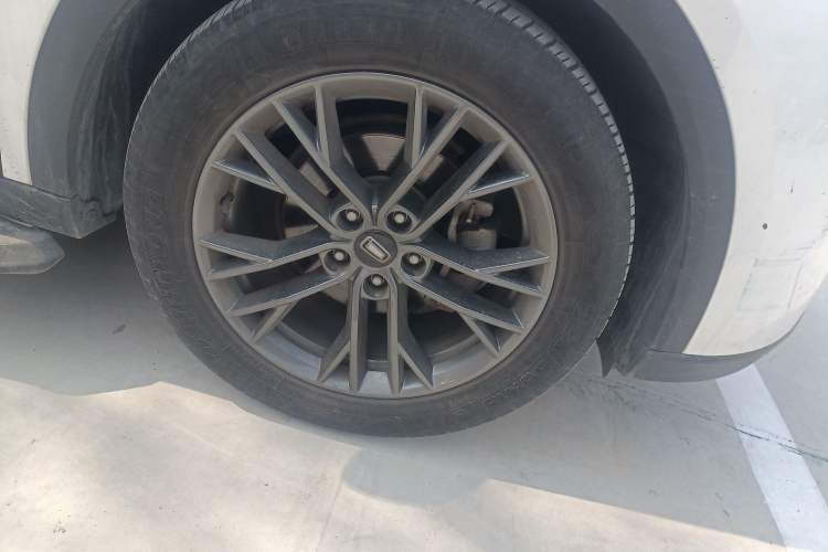 Used Bestune T55 2021 1.5T Automatic Enjoyment & Premium Edition Right Front Wheel Hub