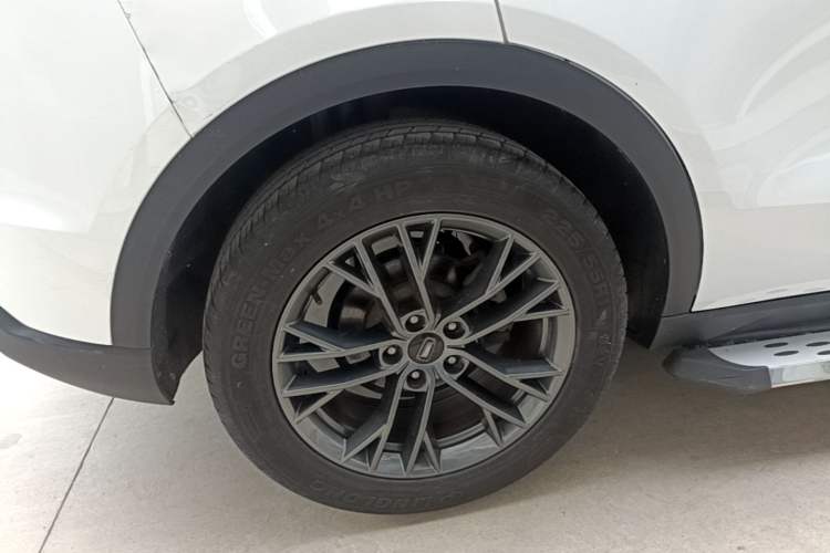 Used Bestune T55 2021 1.5T Automatic Joyful·Prestige Edition Right Rear Wheel Hub
