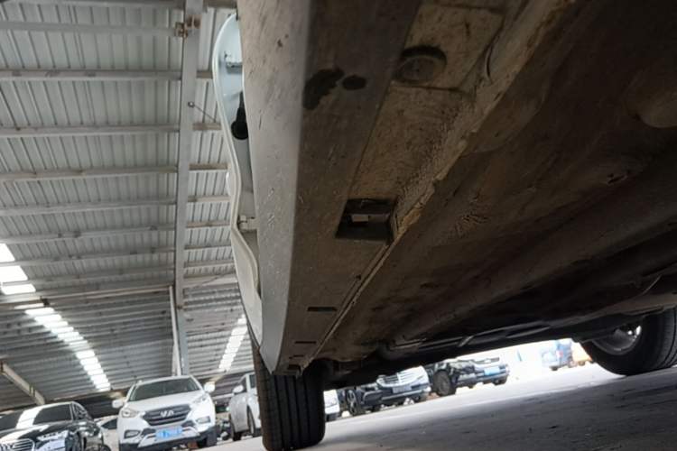 Used Bestune T55 2021 1.5T Automatic Joyful Life Luxury Edition Right Side Sill