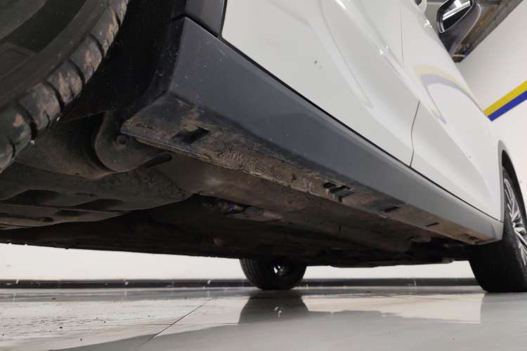 Used Bestune T55 2021 1.5T Automatic Enjoyment & Premium Edition Right Side Sill