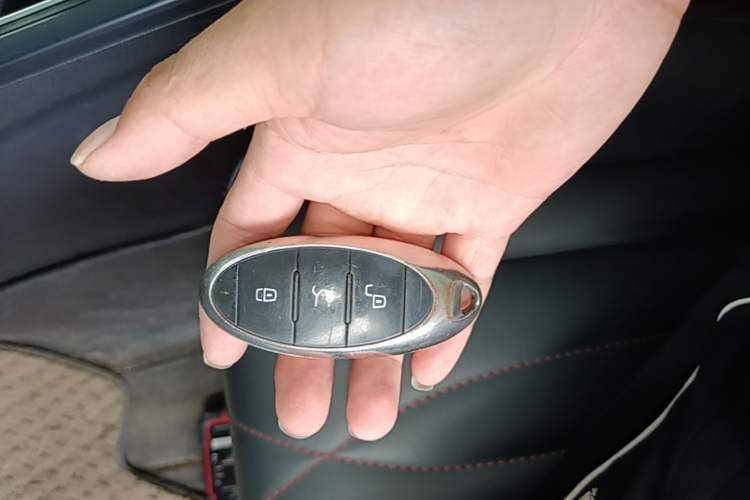 Used Bestune T55 2021 1.5T Automatic Joyful Life Luxury Edition Vehicle Key