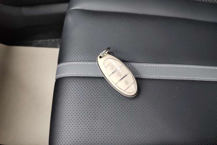Used Bestune T55 2021 1.5T Automatic Enjoyment · Luxury Edition Vehicle Key