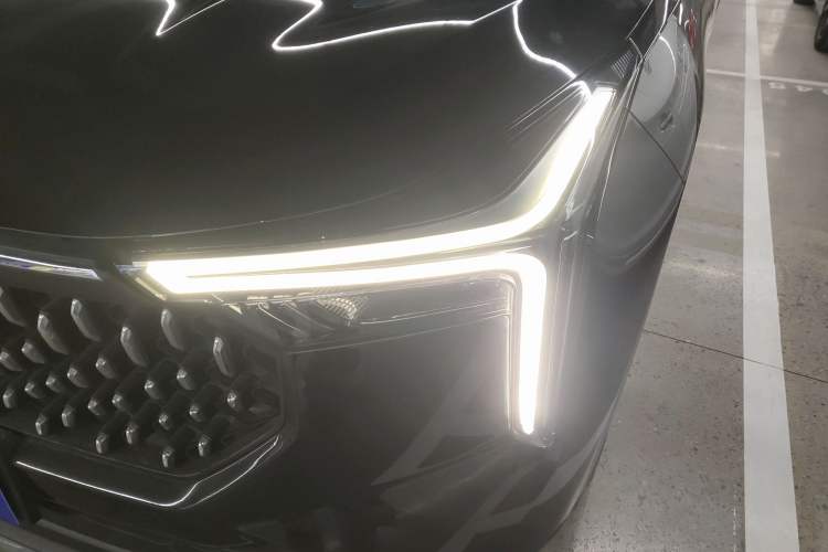 Used Bestune T55 2022 1.5T Automatic Leap Edition Left Front Headlight