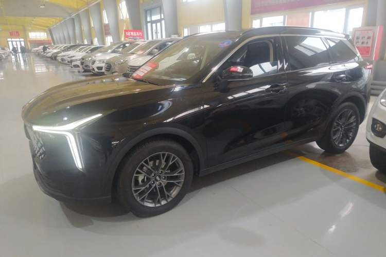 Used Bestune T55 2022 1.5T Automatic Leap Edition Left Side