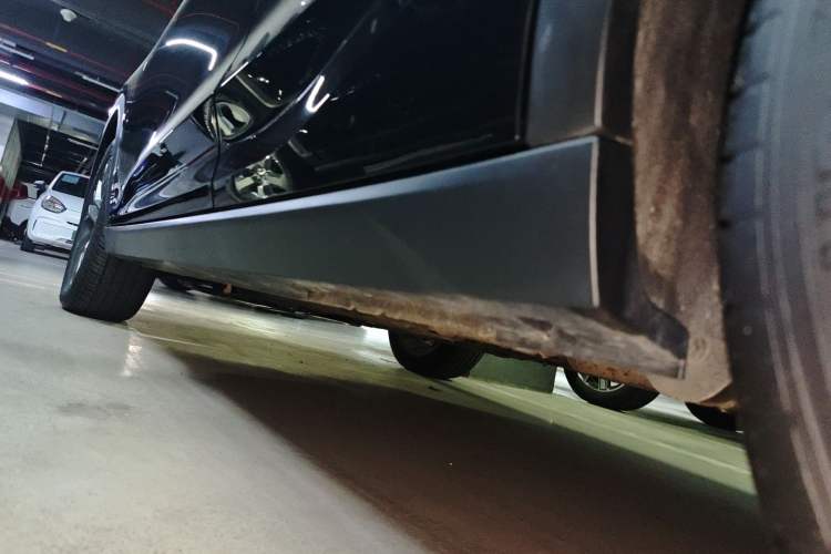 Used Bestune T55 2022 1.5T Automatic Leap Edition Left Side Sill