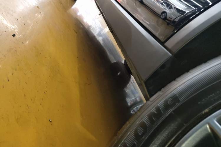 Used Bestune T55 2022 1.5T Automatic Leap Edition Left Side Sill