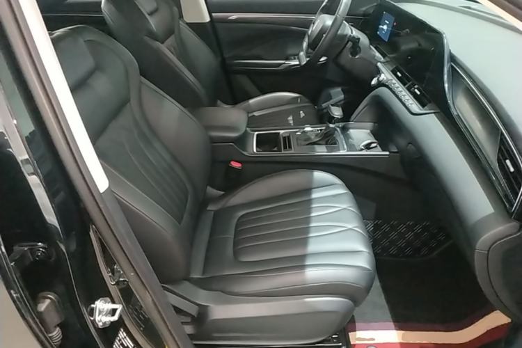 Used Bestune T55 2022 1.5T Automatic Leap Edition Right Front Seat