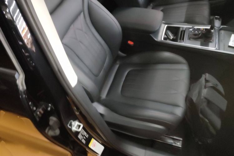 Used Bestune T55 2022 1.5T Automatic Leap Edition Right Front Seat