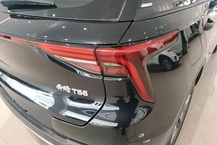 Used Bestune T55 2022 1.5T Automatic Leap Edition Right Rear Taillight