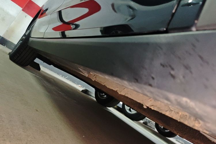 Used Bestune T55 2022 1.5T Automatic Leap Edition Right Side Sill