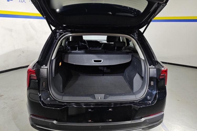 Used Bestune T55 2022 1.5T Automatic Leap Edition Trunk