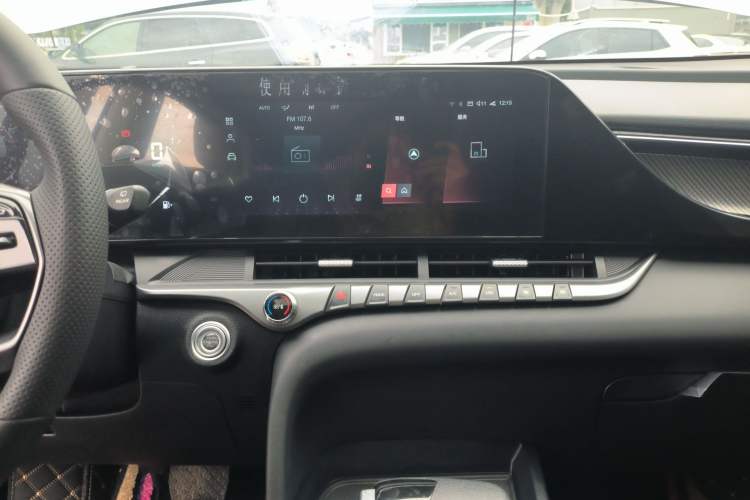 Used Bestune T55 2022 1.5T Automatic Leap Edition Audio And AC Panel