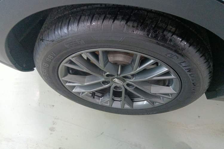 Used Bestune T55 2022 1.5T Automatic Leap Edition Exterior 8