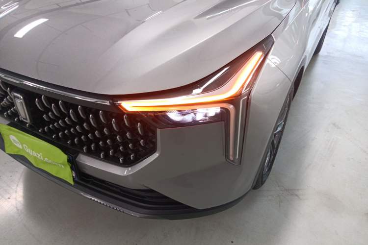 Used Bestune T55 2022 1.5T Automatic Leap Edition Left Front Headlight