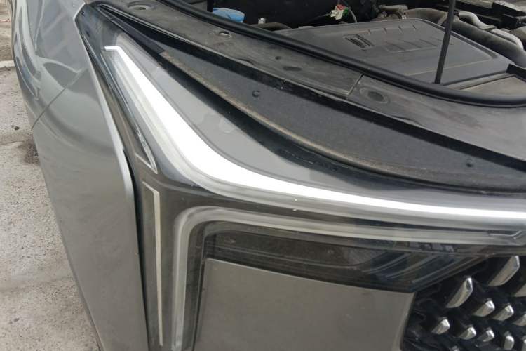 Used Bestune T55 2022 1.5T Automatic Leap Edition Right Front Headlight