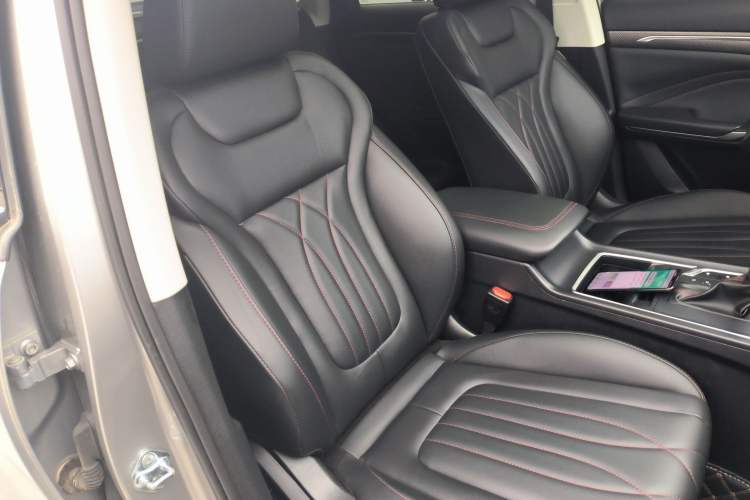 Used Bestune T55 2022 1.5T Automatic Leap Edition Right Front Seat
