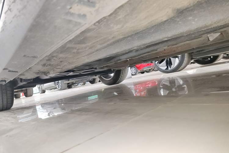 Used Bestune T55 2022 1.5T Automatic Leap Edition Right Side Sill