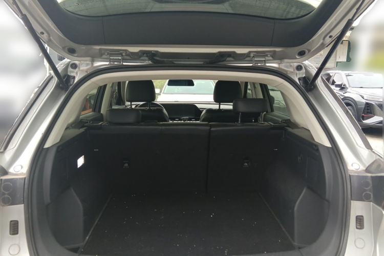 Used Bestune T55 2022 1.5T Automatic Leap Edition Trunk