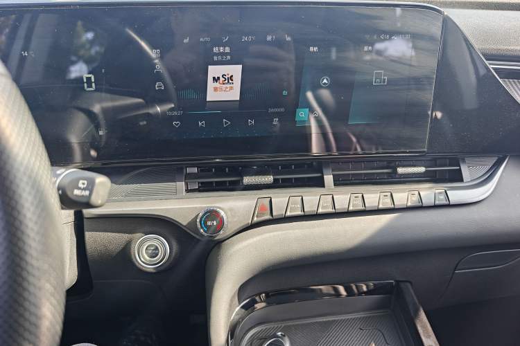 Used Bestune T55 2022 1.5T Automatic Super Leap Edition Audio And AC Panel