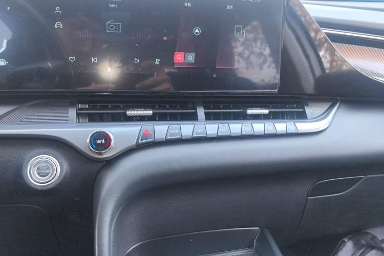 Used Bestune T55 2022 1.5T Automatic Leap Edition Audio And AC Panel