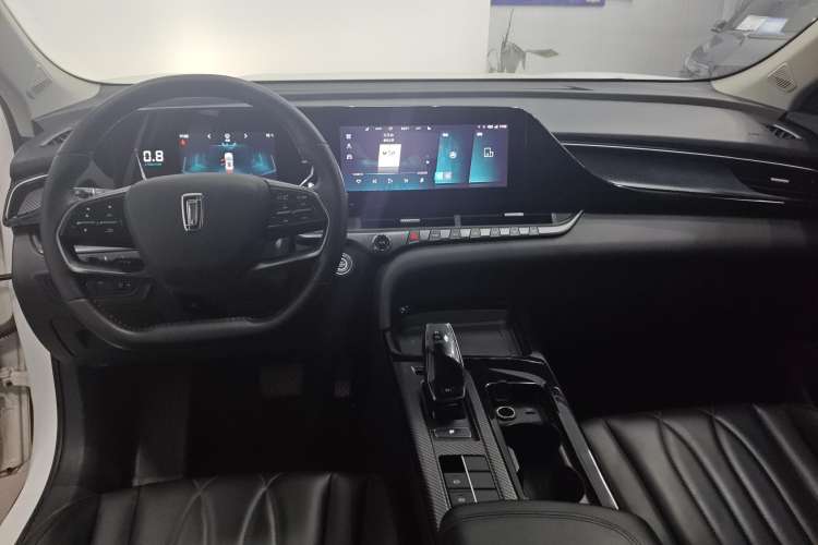 Used Bestune T55 2022 1.5T Automatic Super Leap Edition Center Console