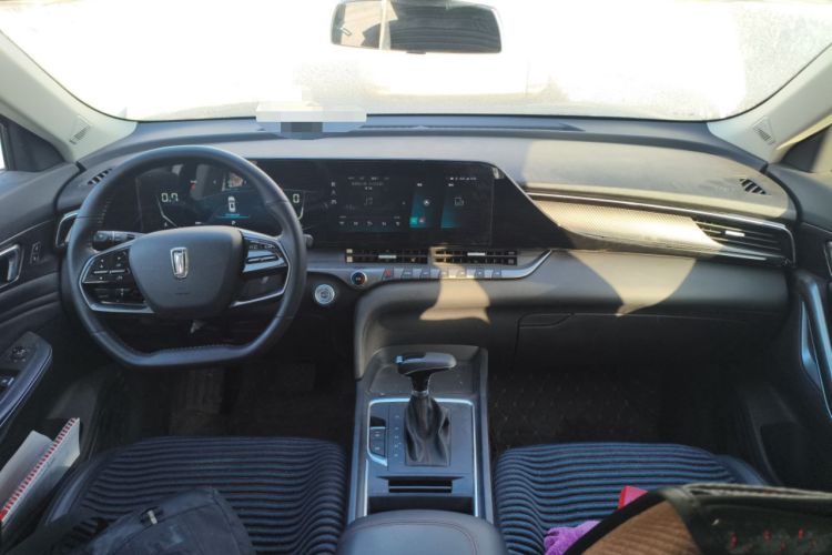 Used Bestune T55 2022 1.5T Automatic Leap Edition Center Console