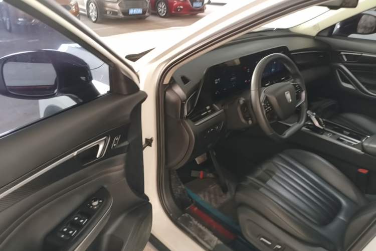 Used Bestune T55 2022 1.5T Automatic Super Leap Edition Driver Seat