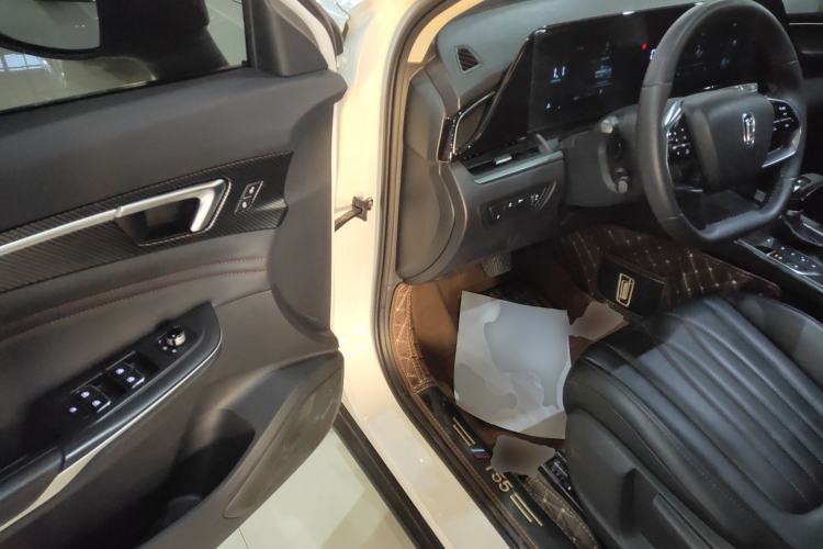 Used Bestune T55 2022 1.5T Automatic Leap Edition Driver Seat