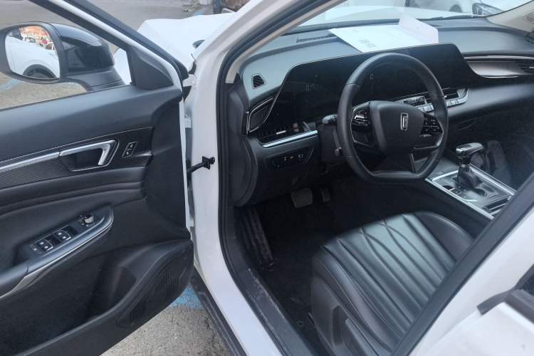 Used Bestune T55 2022 1.5T Automatic Leap Edition Driver Seat