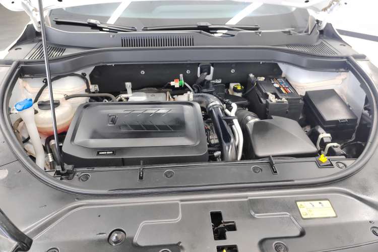 Used Bestune T55 2022 1.5T Automatic Leap Edition Engine Bay