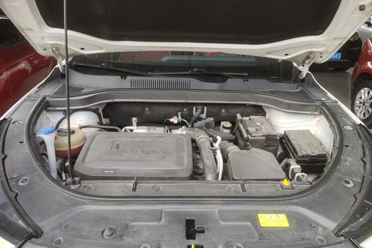 Used Bestune T55 2022 1.5T Automatic Leap Edition Engine Bay