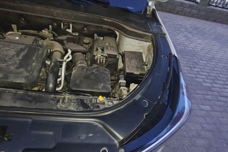 Used Bestune T55 2022 1.5T Automatic Leap Edition Engine Bay Left