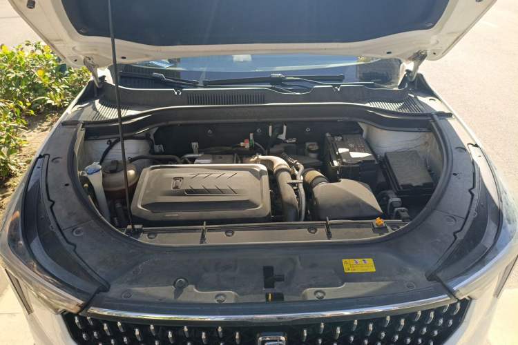 Used Bestune T55 2022 1.5T Automatic Elite Edition Engine Bay