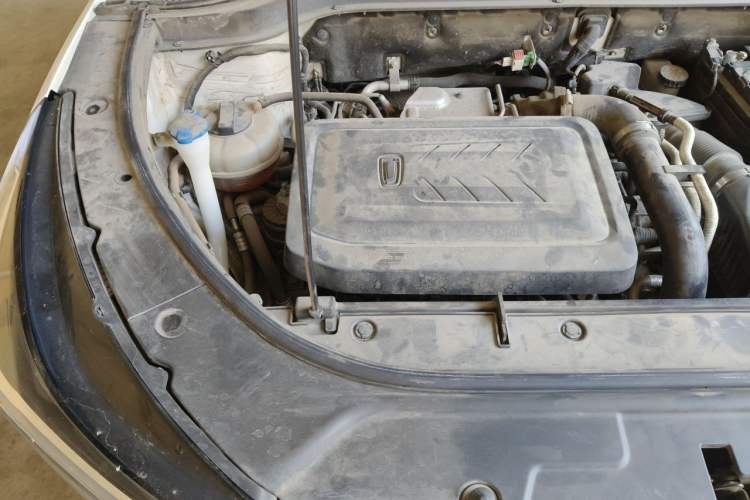 Used Bestune T55 2022 1.5T Automatic Leap Edition Engine Bay Right