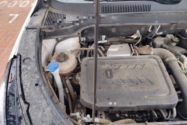 Used Bestune T55 2022 1.5T Automatic Leap Edition Engine Bay Right