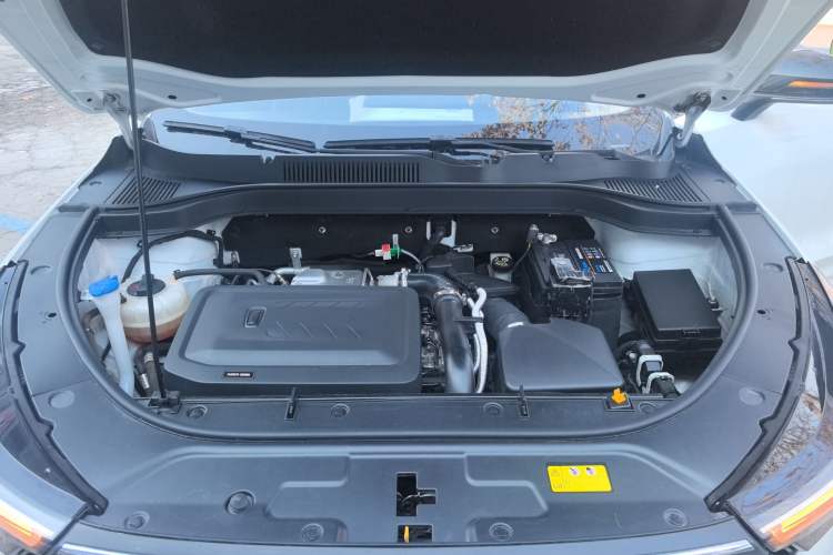 Used Bestune T55 2022 1.5T Automatic Leap Edition Engine Bay