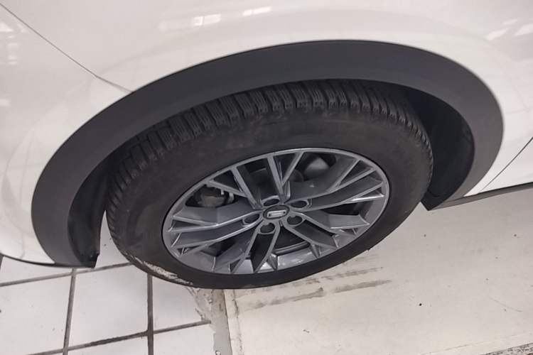 Used Bestune T55 2022 1.5T Automatic Leap Edition Exterior 4