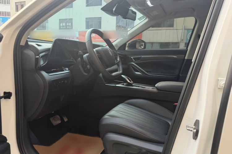 Used Bestune T55 2022 1.5T Automatic Leap Edition Interior 4