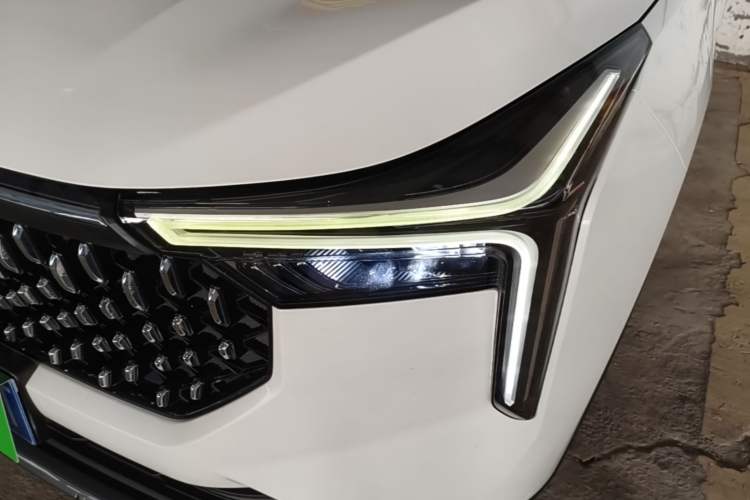 Used Bestune T55 2022 1.5T Automatic Super Leap Edition Left Front Headlight