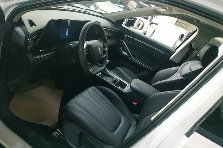 Used Bestune T55 2022 1.5T Automatic Leap Edition Left Front Seat