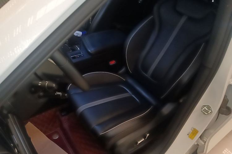 Used Bestune T55 2022 1.5T Automatic ZHUOYUE Model Left Front Seat