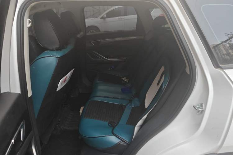 Used Bestune T55 2022 1.5T Automatic Leap Edition Left Rear Seat