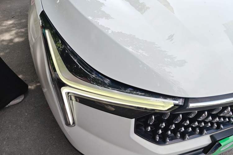 Used Bestune T55 2022 1.5T Automatic Super Leap Edition Right Front Headlight