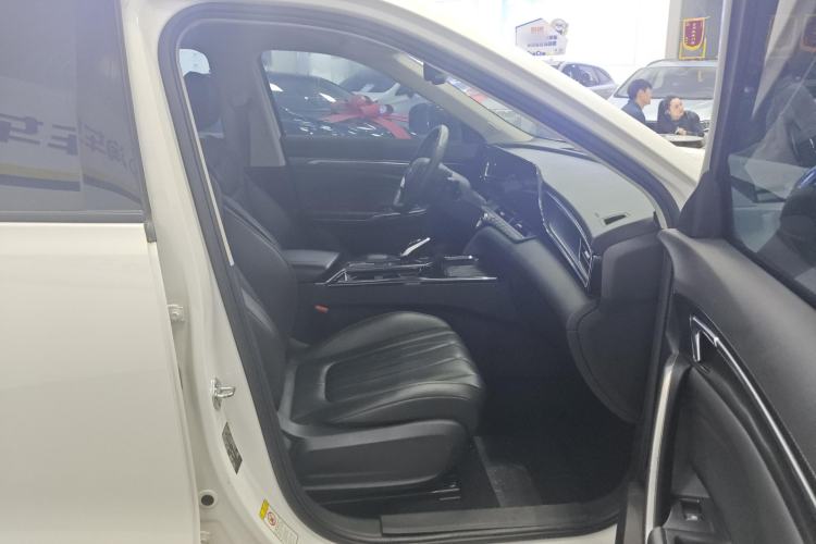 Used Bestune T55 2022 1.5T Automatic Super Leap Edition Right Front Seat