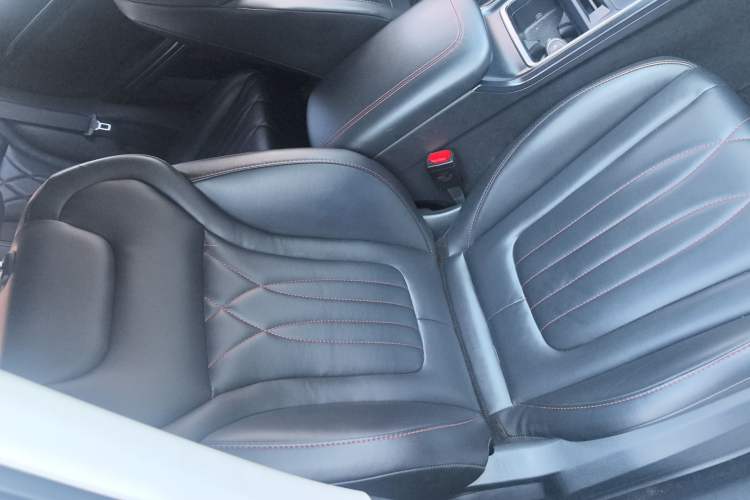 Used Bestune T55 2022 1.5T Automatic Leap Edition Right Front Seat